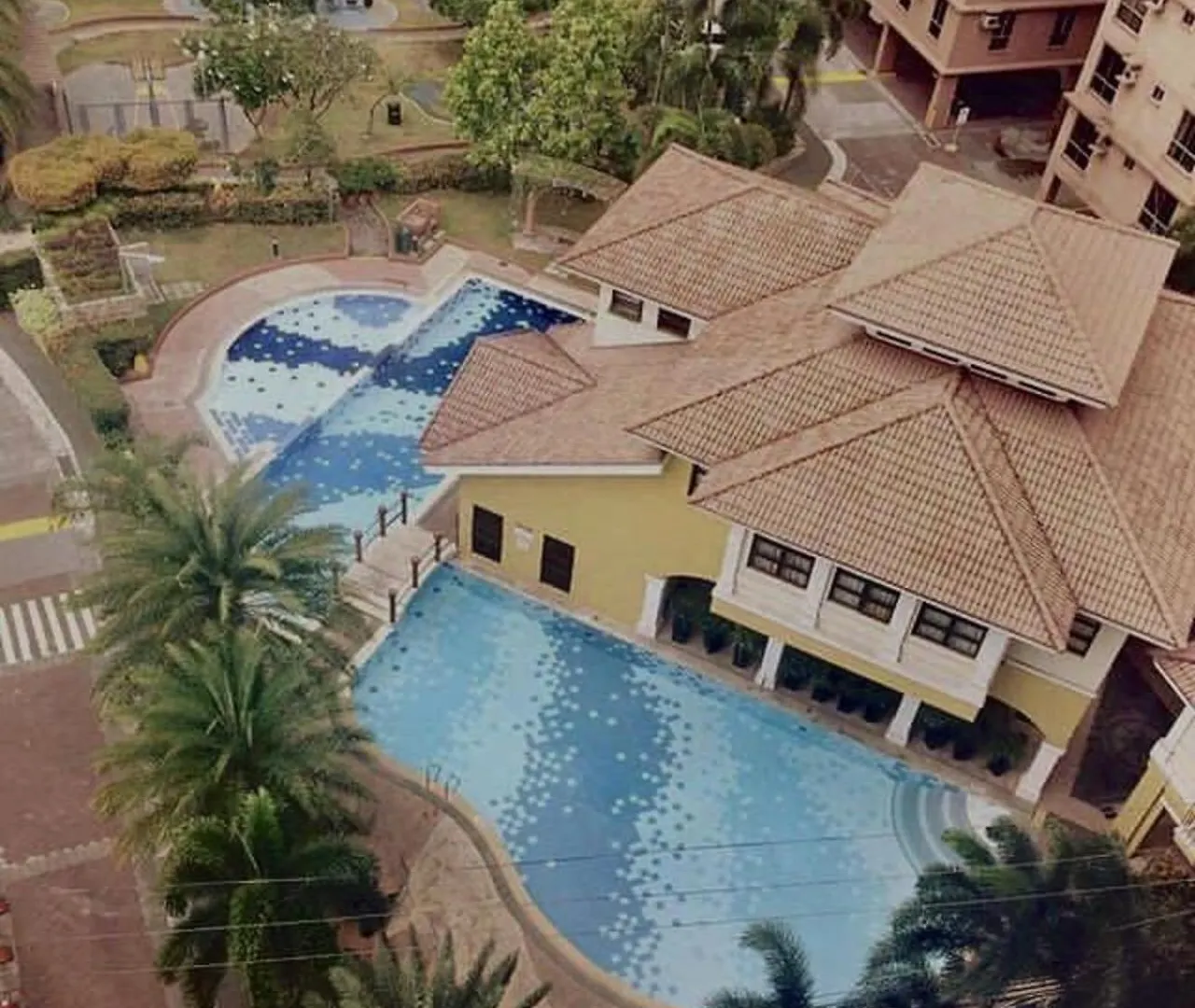 Cozy Studio Unit Near Manila Airport With Swimming Pool, Full Kitchen 7A Paranaque City Aparthotel