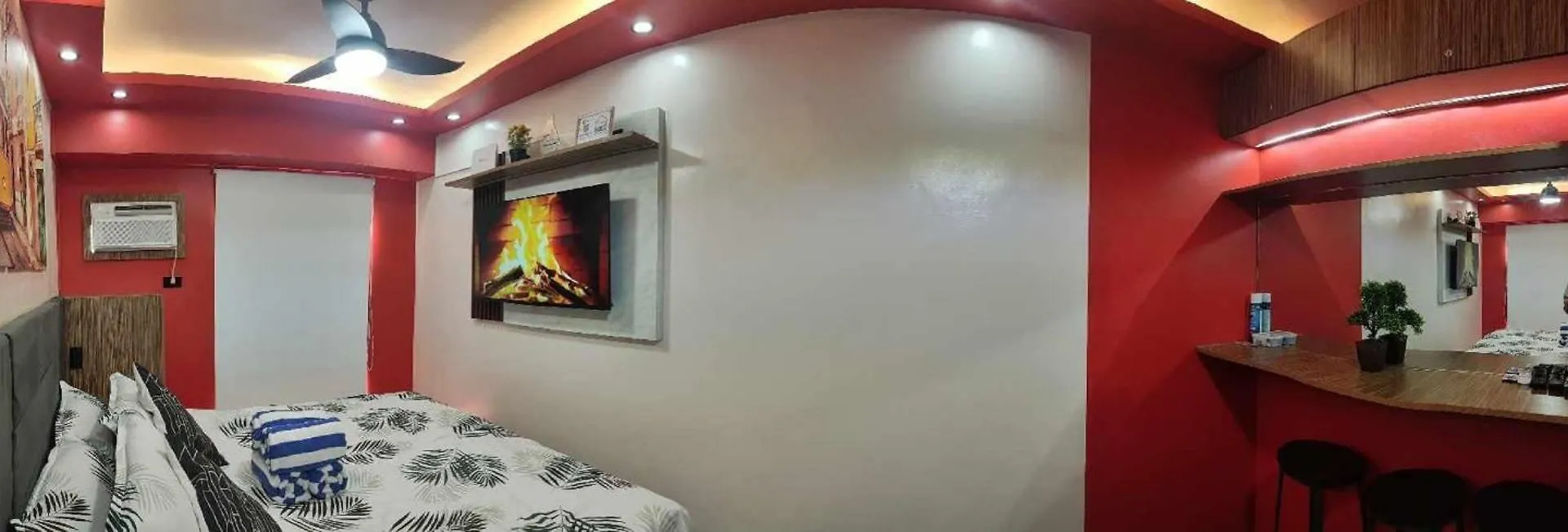 Cozy Studio Unit Near Manila Airport With Swimming Pool, Full Kitchen 7A Paranaque City 0*,